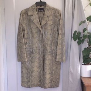 Leather Snakeskin-look Light green Coat
